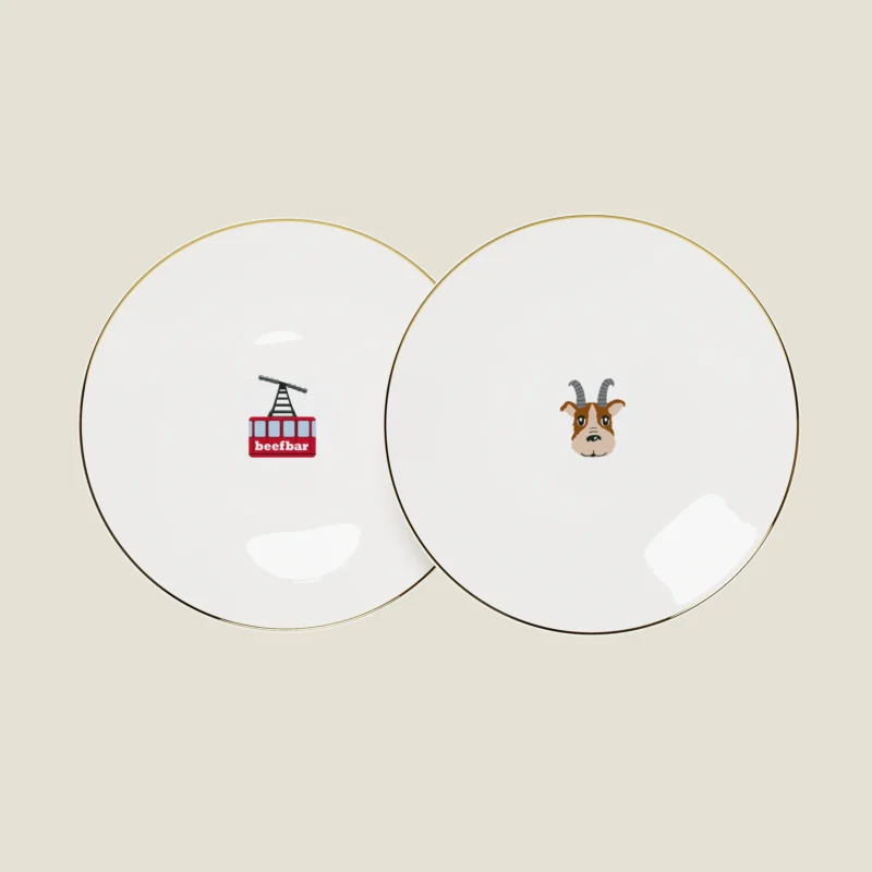 set of 2 plates beefbar megeve